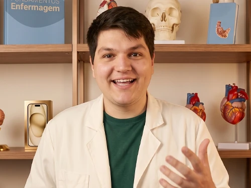 Lucas Bacca durante aula ao vivo da imersão
